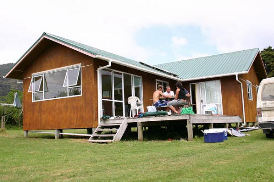 Kakariki House